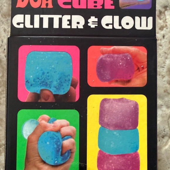 NeeDoh Nice Cube Glitter & Glow Squish Toy - Teal - Picture 4 of 5